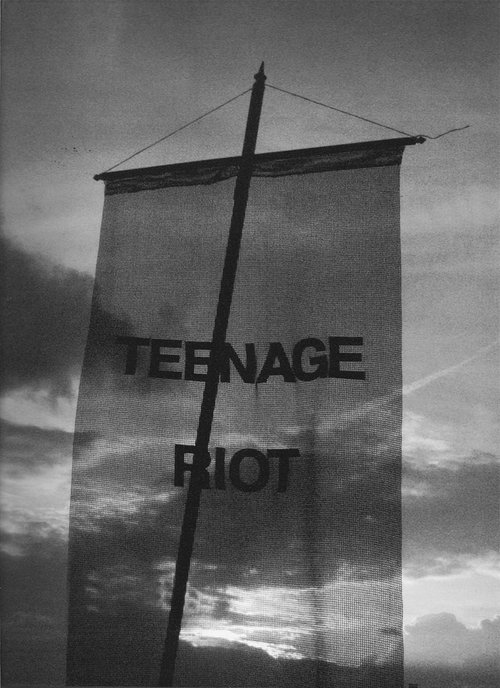teenageRiot